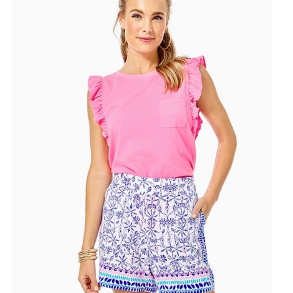 NWT Lilly Pulitzer Neilah shorts, size Medium.